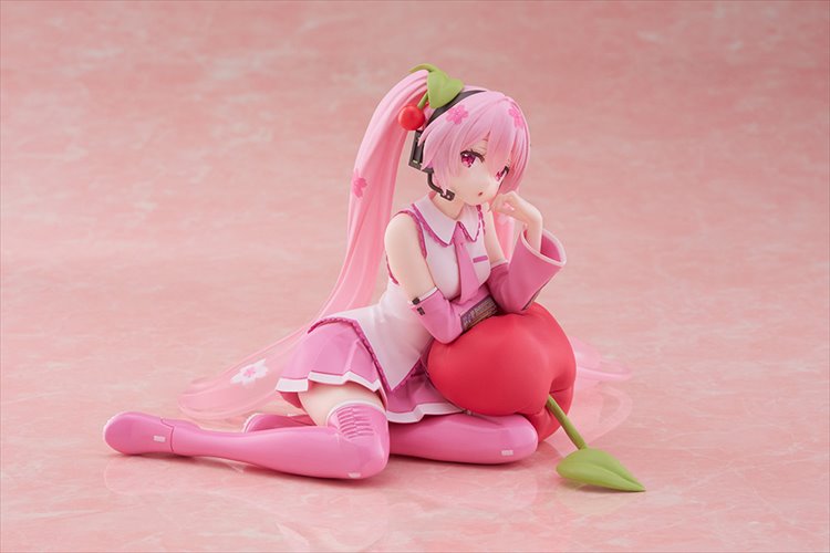 Vocaloid - Sakura Miku Cherry Cushion Ver. Desktop Cute Figure