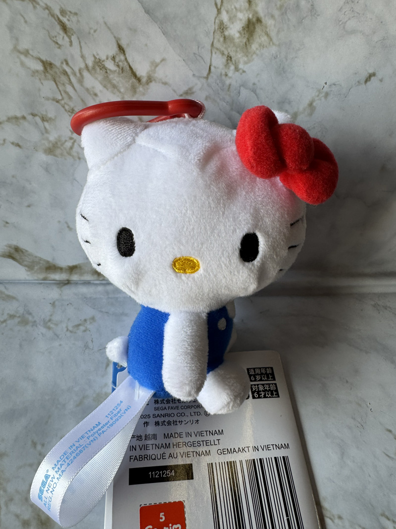 Sanrio - Classic Hello Kitty 10cm Plush Sanrio - Classic Hello Kitty 10cm Plush